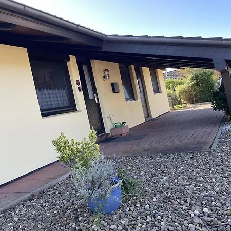 Eul J 4 Comfortable *