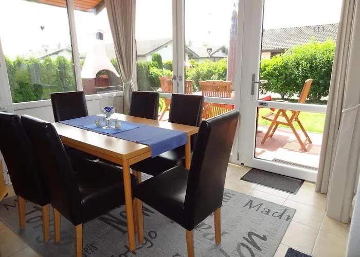 Eul J 4 Comfortable Сasa de vacaciones Grosswurden